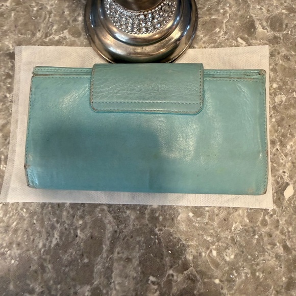 Salvatore Ferragamo Aqua Leather Wallet - Picture 2 of 4